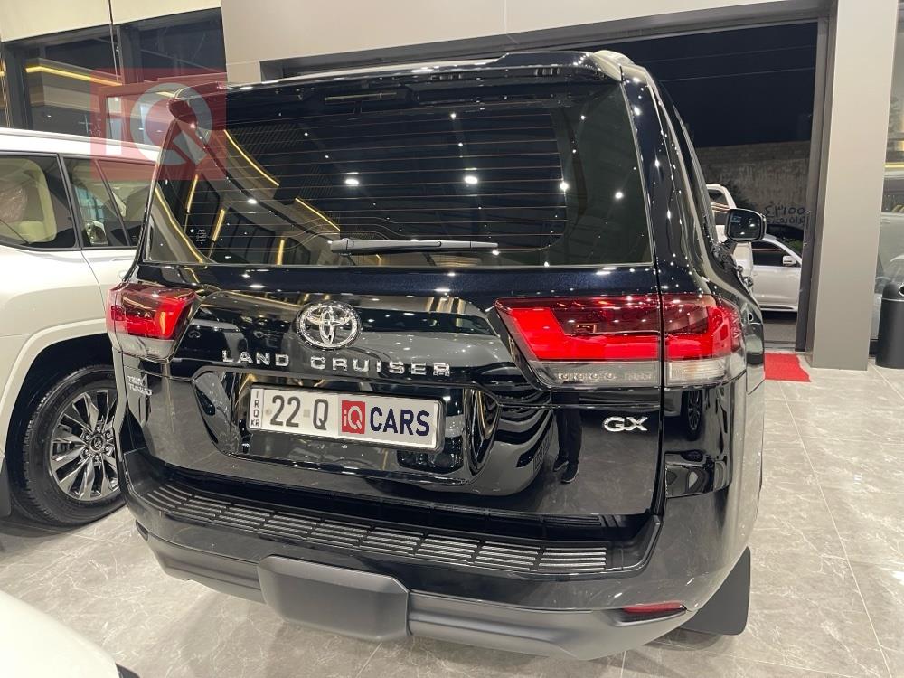 تويوتا لاندكروزر